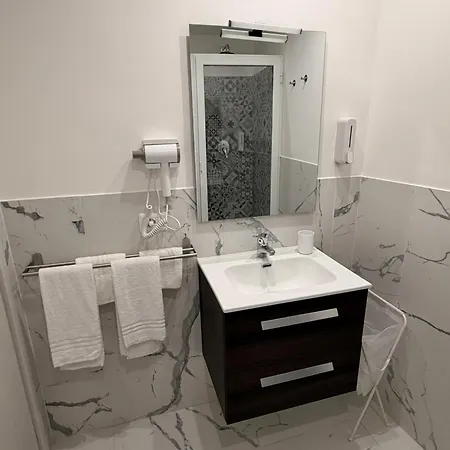 Vulcano 4 Aparthotel